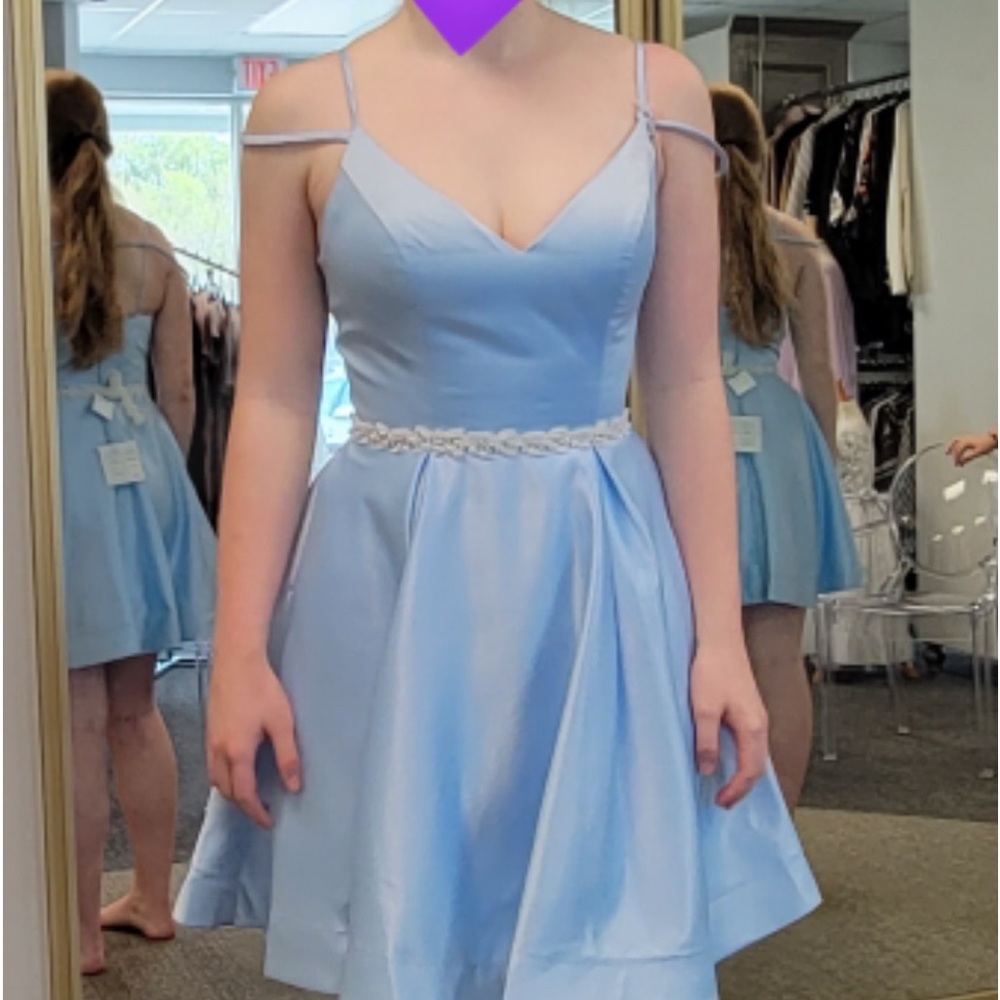 Gorgeous Baby Blue Homecoming/Prom Dress!!